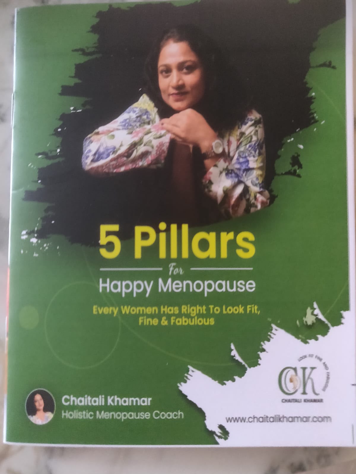 5 Pillars for a Happy Menopause Book Cover